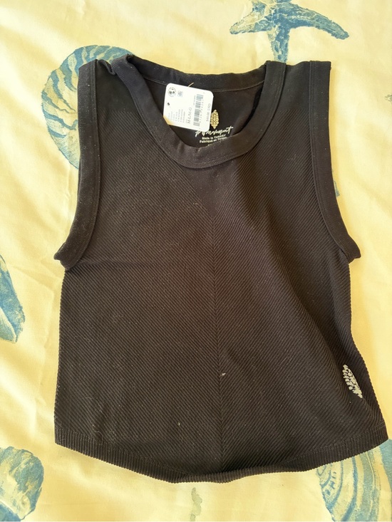 FP Movement by Free People Tops - NWT Free People Movement Free Throw Muscle Tank black tank top in size M/L